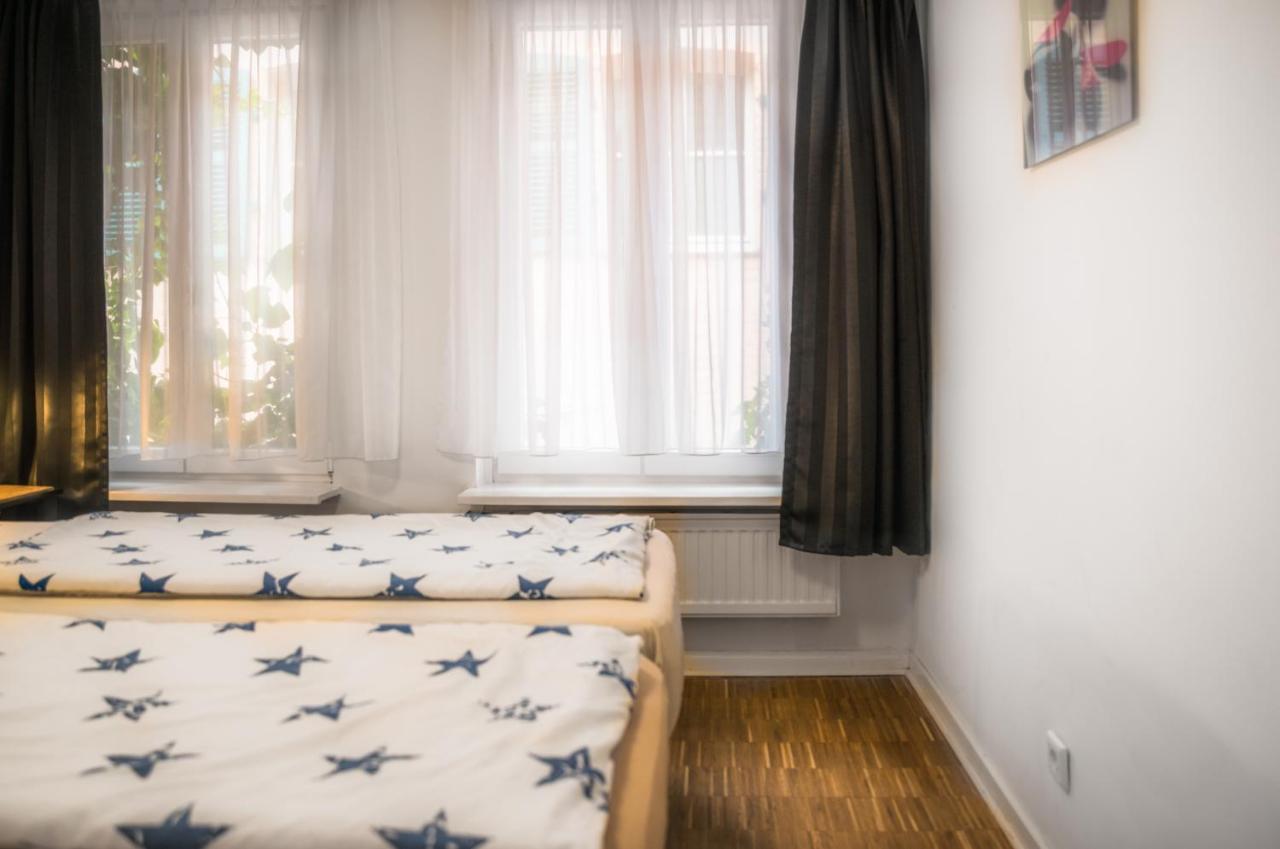 Altstadt Apartment Alisa Düsseldorf Exterior foto